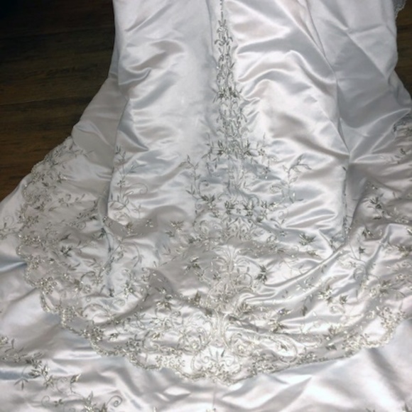 Mary's Wedding Gown BeJeweled Halter Satin & Train - Picture 5 of 7